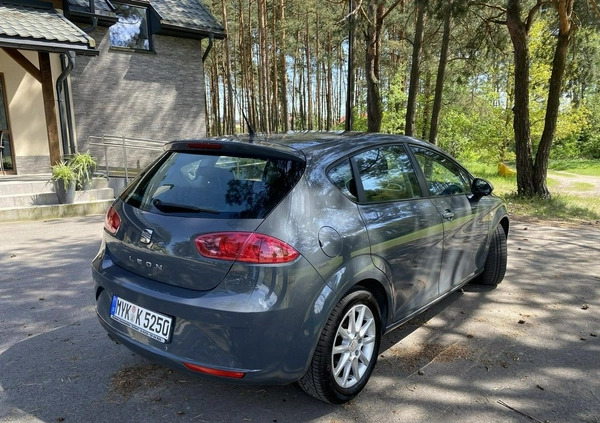 Seat Leon cena 22900 przebieg: 209000, rok produkcji 2010 z Krosno Odrzańskie małe 232